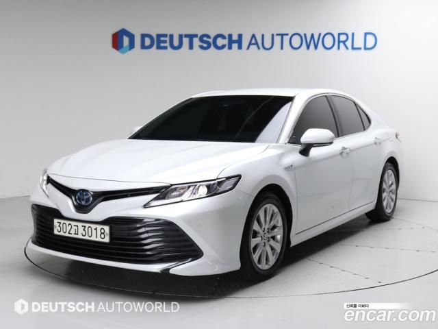 2020 TOYOTA CAMRY (Left Hand Drive)